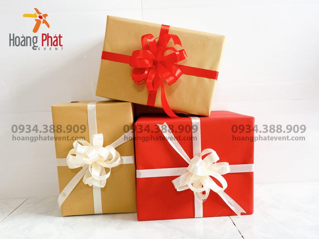 hộp quà trang trí noel giáng sinh