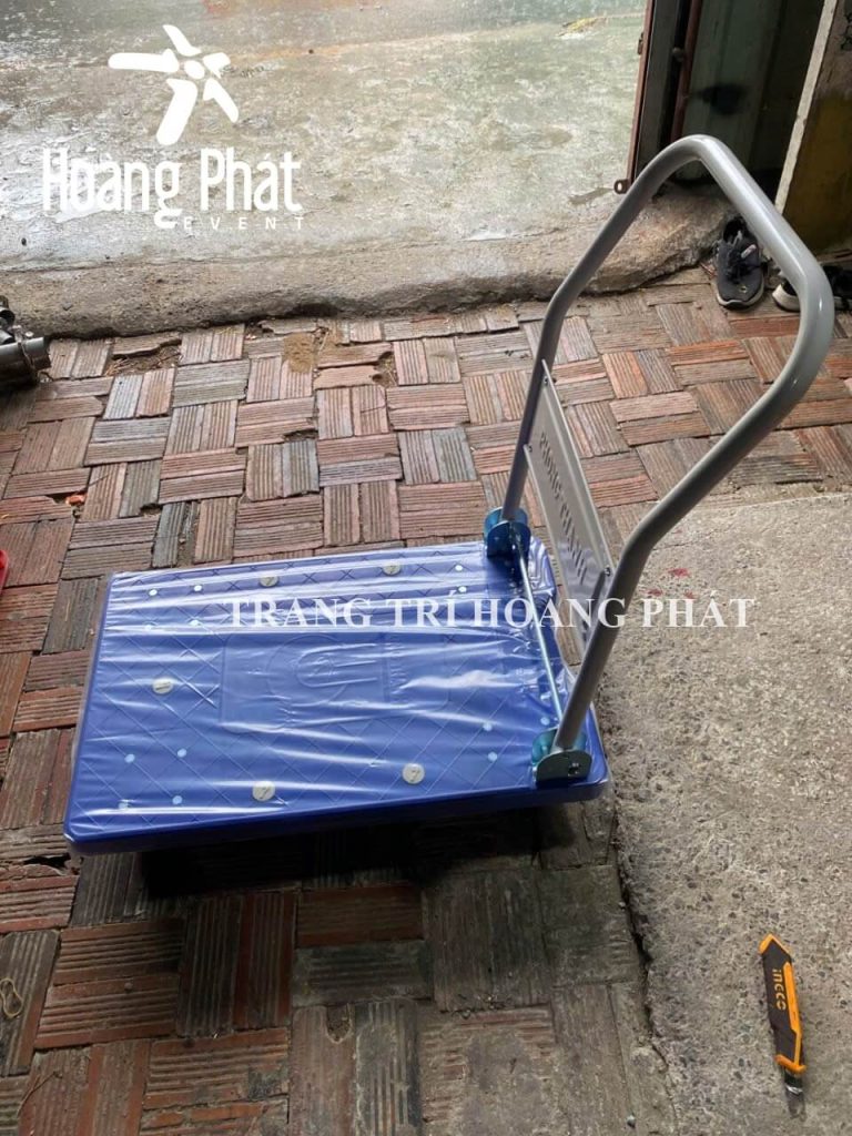 cho thuê xe đẩy hàng