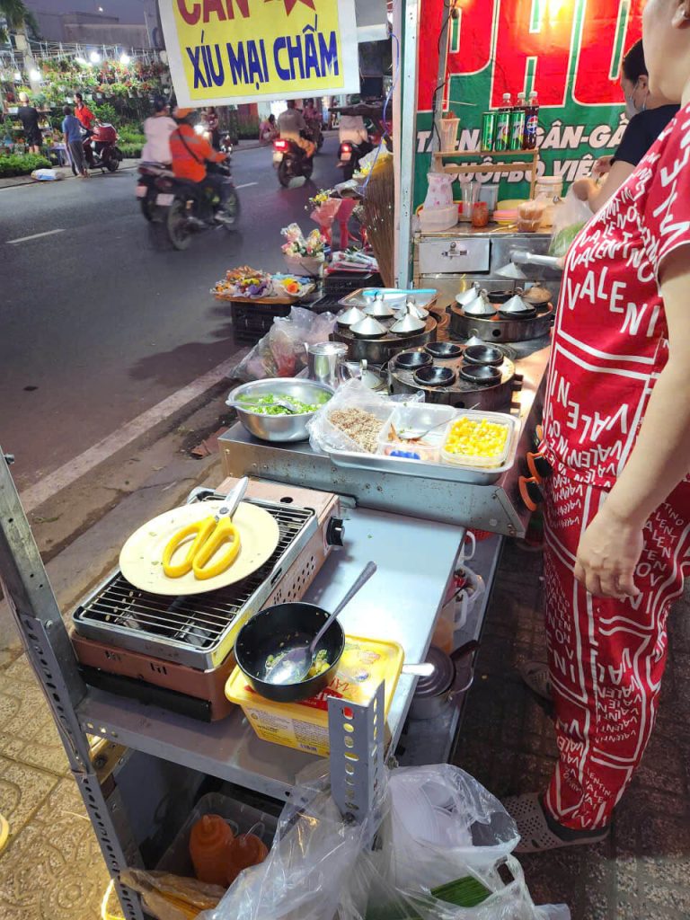 bánh căn đà lạt thủ đức tphcm