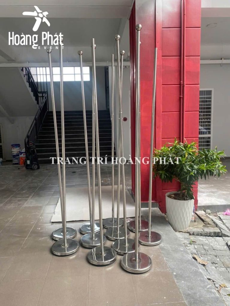 cho thuê cột cờ